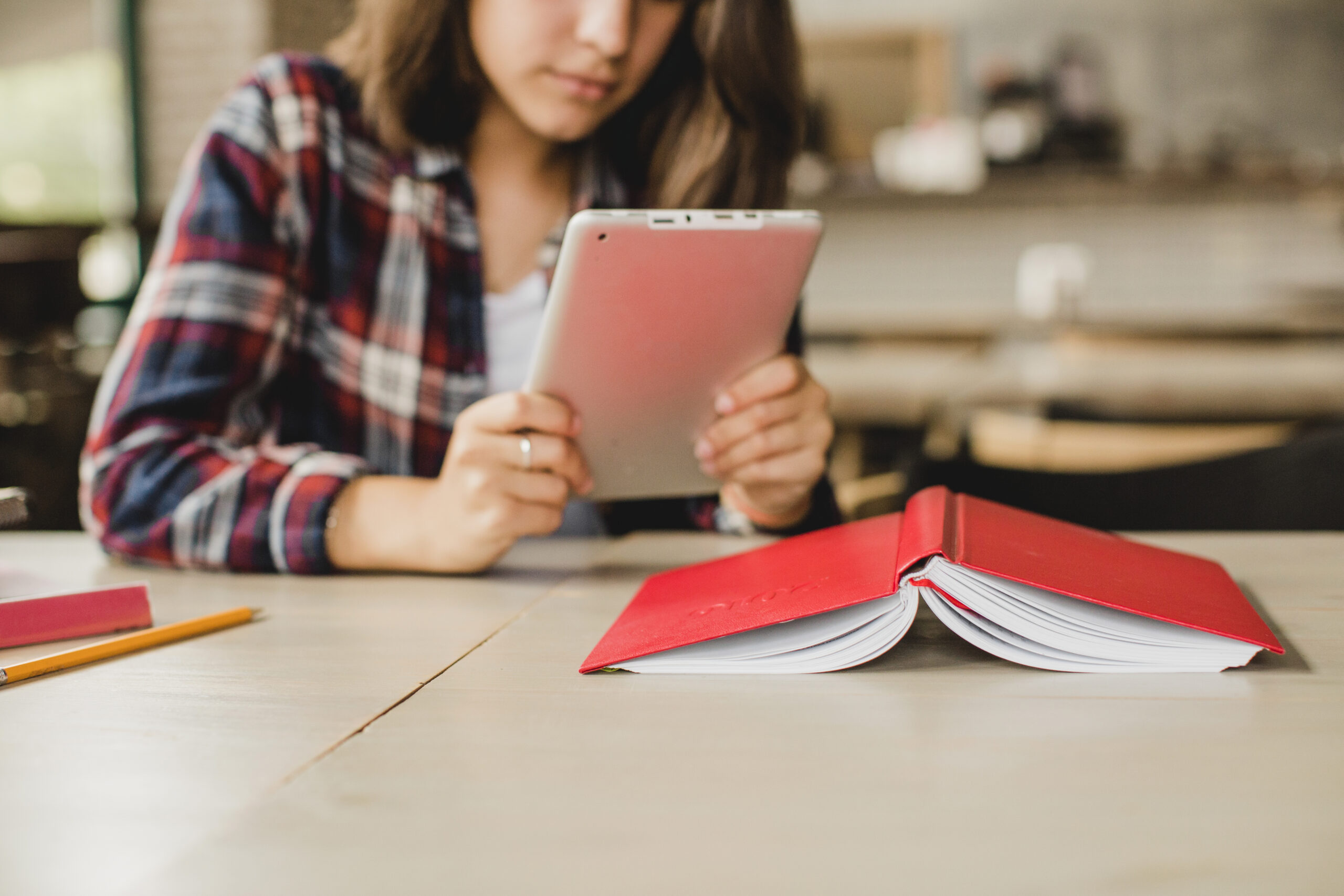 Hybrid Publishing